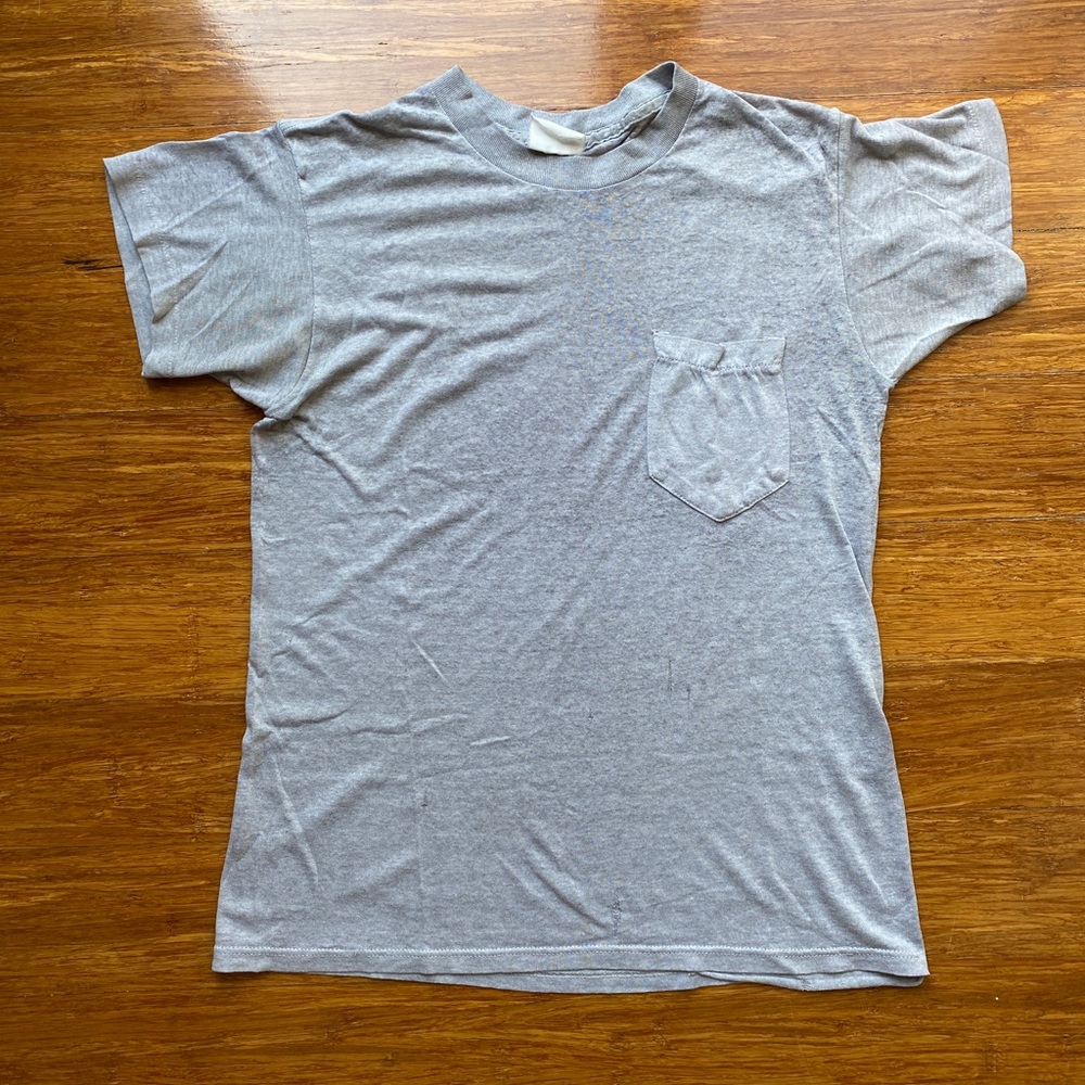 Vintage Cotton Poly short sleeve sheer pocket t shirt - size medium fits small